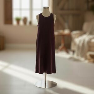 Girl’s Free Assembly Dress (Size:S 6/6X)